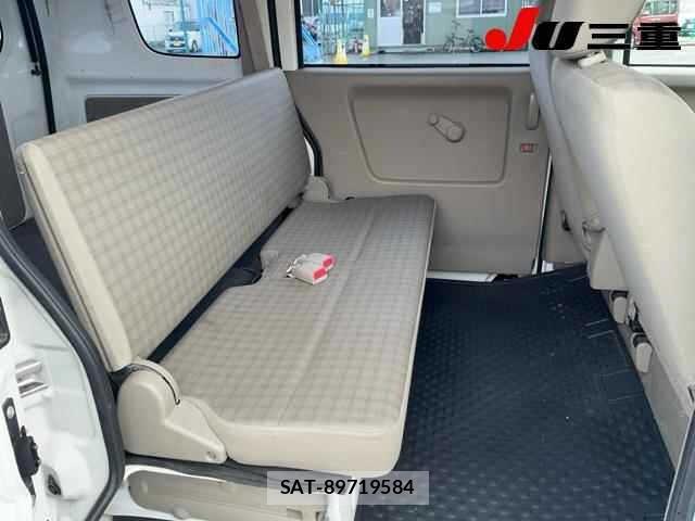 Suzuki EVERY 2013 8927569-5