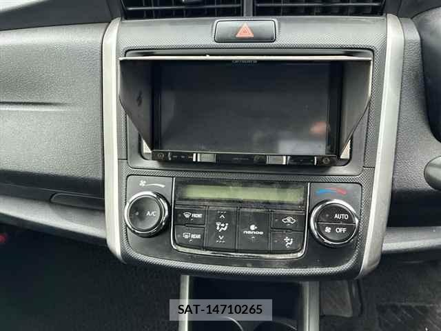 Toyota COROLLA FIELDER 2017 8689051-6