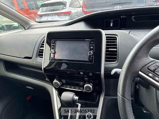 Nissan SERENA 2019 8693063-6