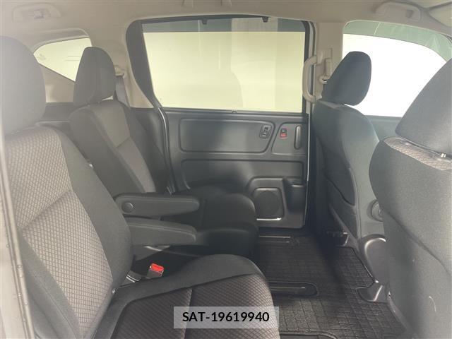 Honda FREED 2023 8684142-4