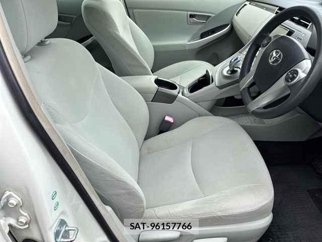 Toyota PRIUS PHV 2012 8807487-7