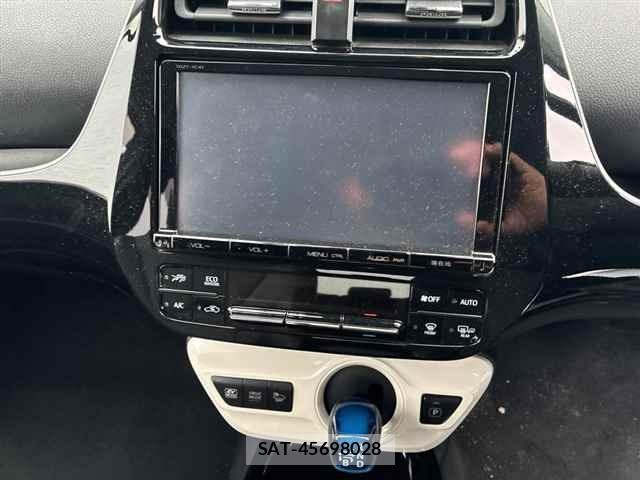 Toyota PRIUS 2017 8911384-6