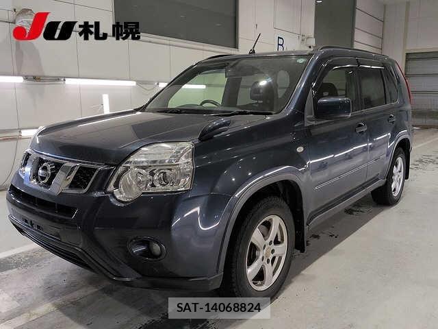 Nissan X-TRAIL 2013 8930127-0