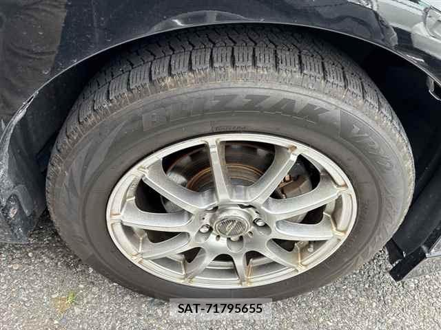Toyota PRIUS 2013 8680696-9