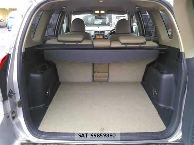Toyota VANGUARD 2010 8764873-10