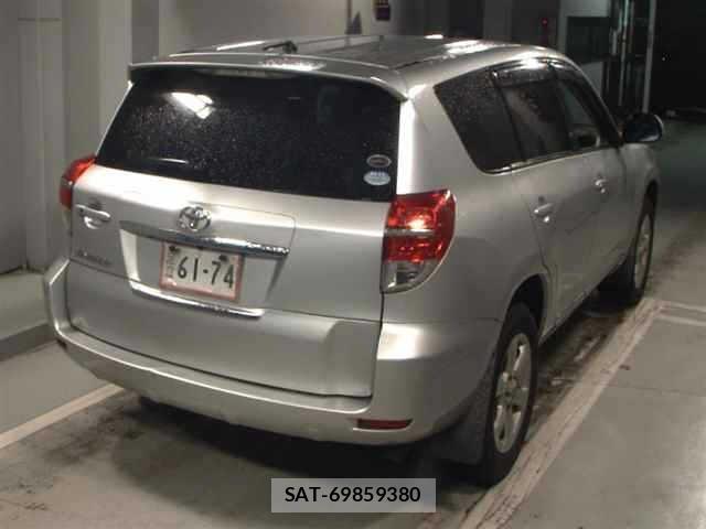 Toyota VANGUARD 2010 8764873-5