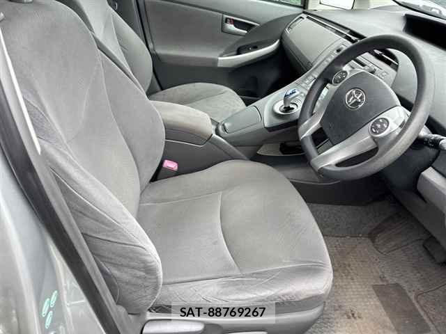 Toyota PRIUS 2010 8691884-7