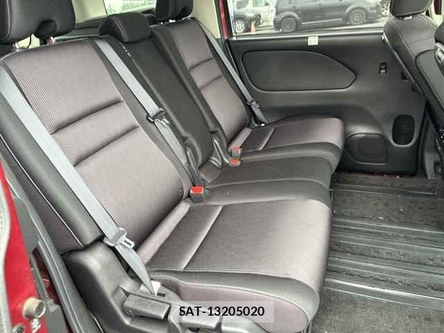 Nissan SERENA 2018 8693064-8