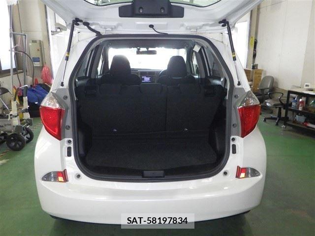 Toyota RACTIS 2013 8710645-5