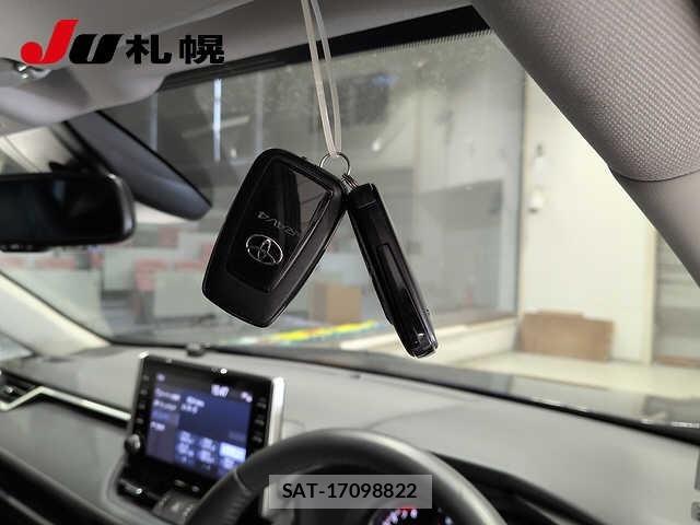 Toyota RAV4 2021 8709584-6