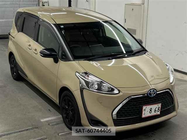 Toyota SIENTA 2022 8692457-0