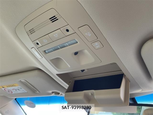 Toyota CROWN 2017 8680504-20