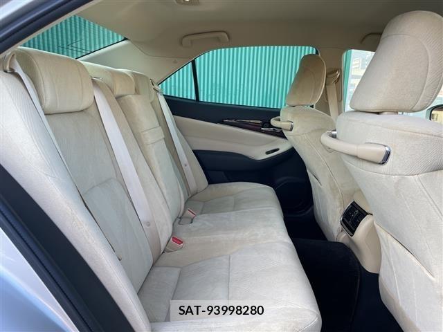 Toyota CROWN 2017 8680504-21