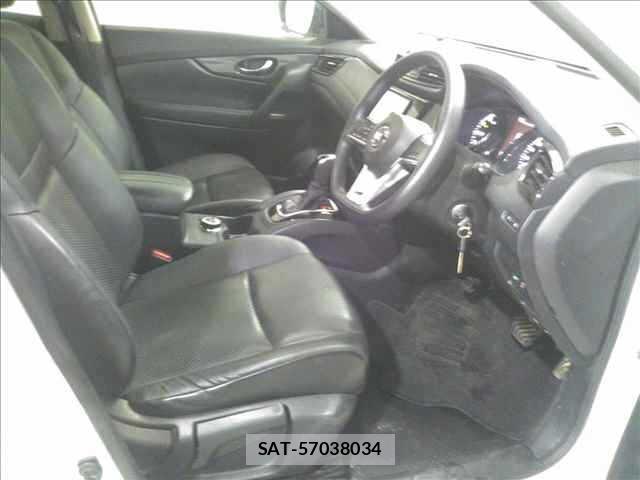 Nissan X-TRAIL 2021 8825609-4