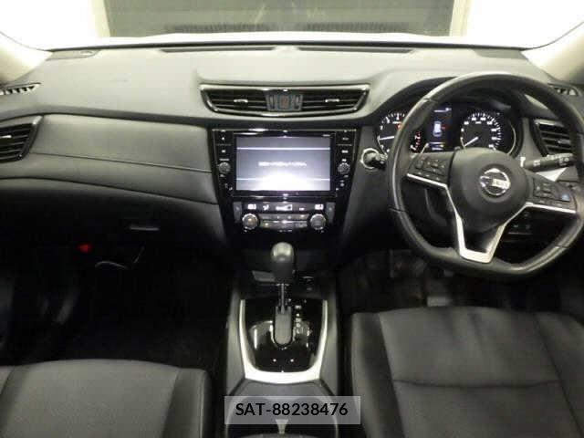 Nissan X-TRAIL 2019 8930181-3