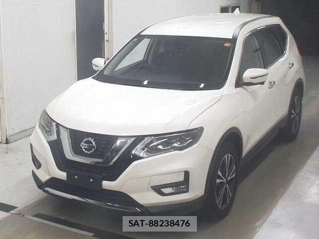 Nissan X-TRAIL 2019 8930181-4