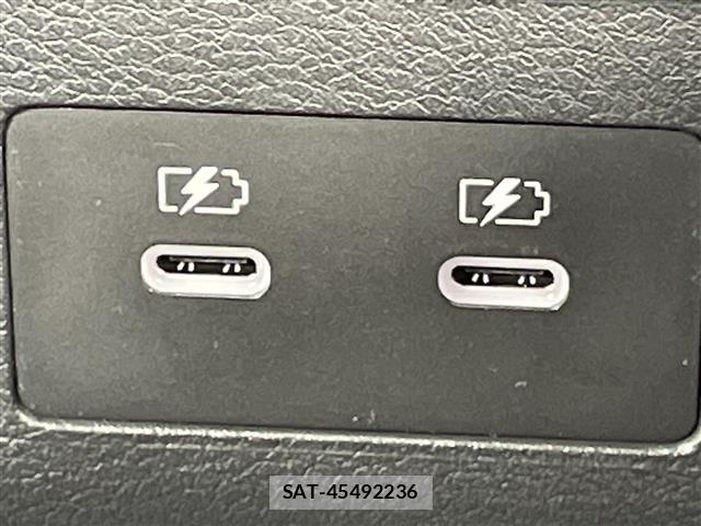 Nissan SERENA 2026 8924657-12