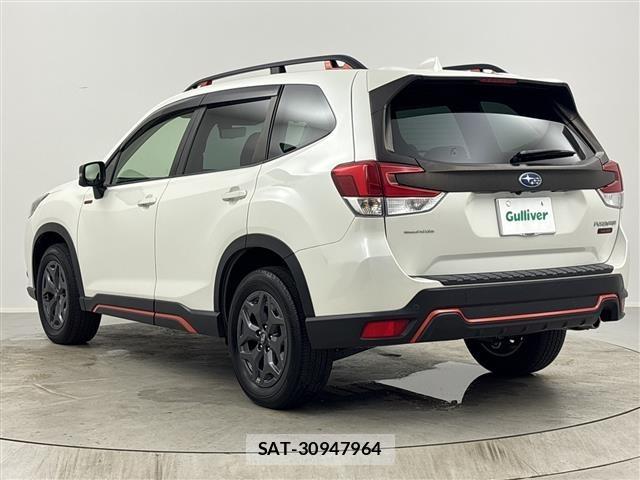 Subaru FORESTER 2023 8897360-15