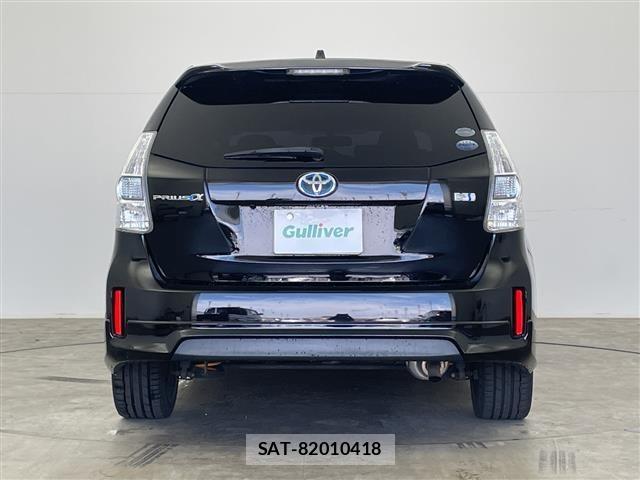 Toyota PRIUS 2011 8710215-2