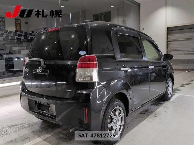 Toyota SPADE 2017 8917376-1