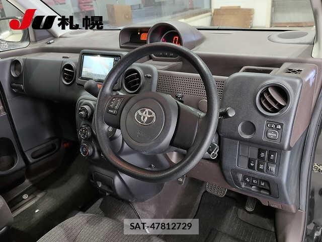 Toyota SPADE 2017 8917376-3