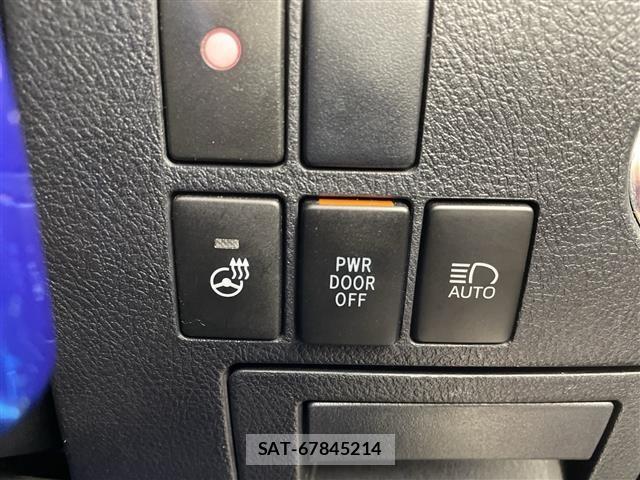 Toyota VELLFIRE 2018 8904714-8