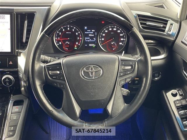 Toyota VELLFIRE 2018 8904714-9