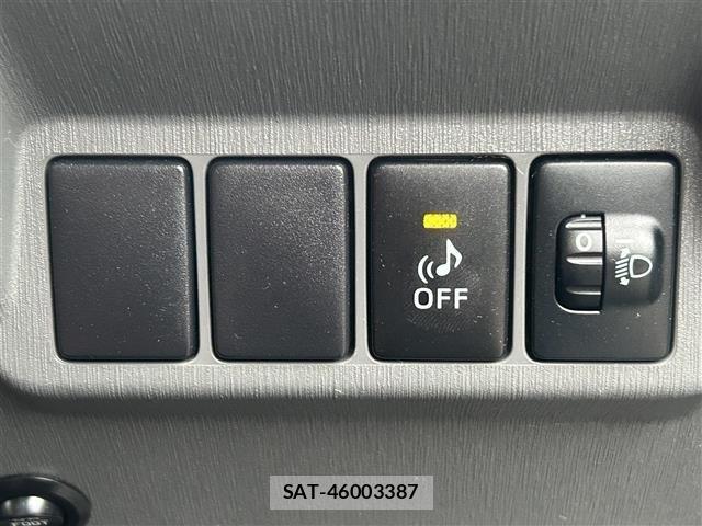 Toyota PRIUS 2012 8938587-20