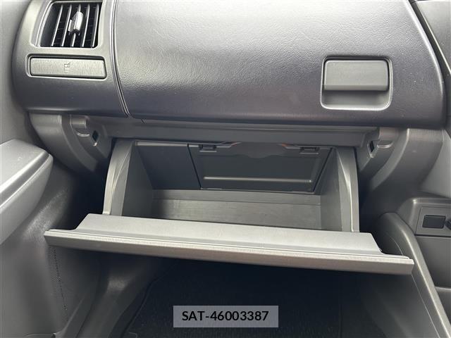Toyota PRIUS 2012 8938587-5