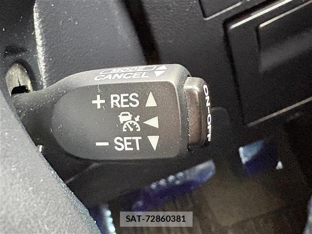Toyota VELLFIRE 2016 8904722-3