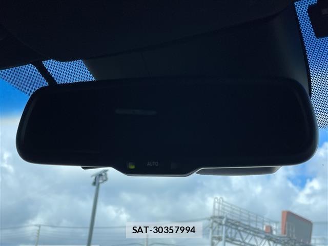 Toyota HARRIER 2017 8936921-22