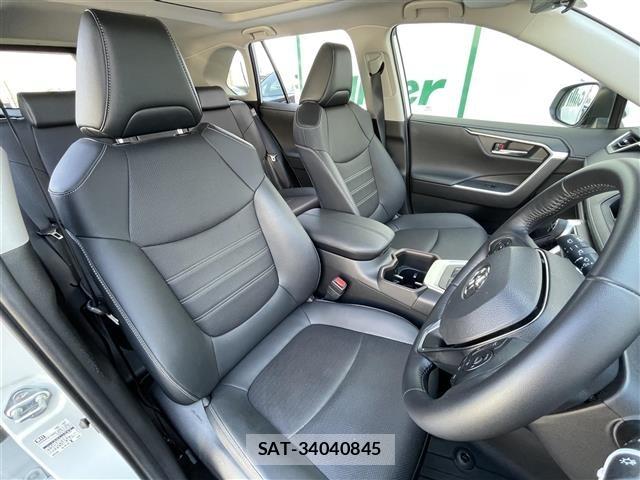 Toyota RAV4 2025 8938129-8