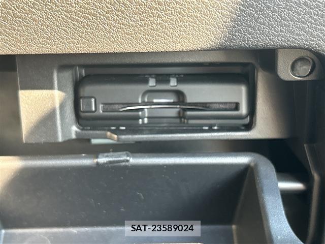 Nissan SERENA 2022 8670969-5