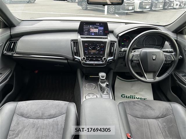 Toyota CROWN 2018 8937525-14