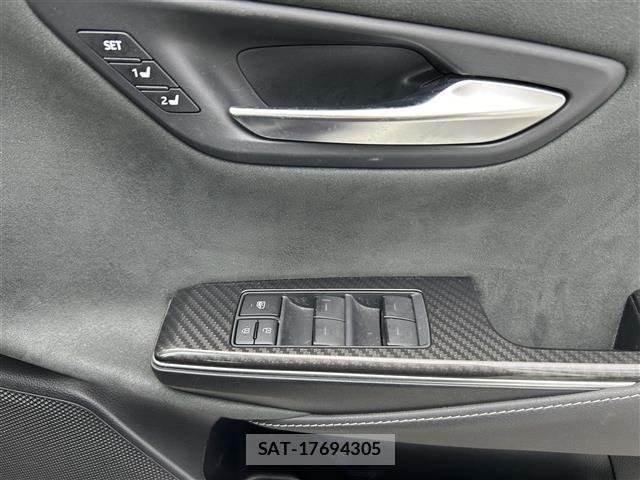 Toyota CROWN 2018 8937525-2