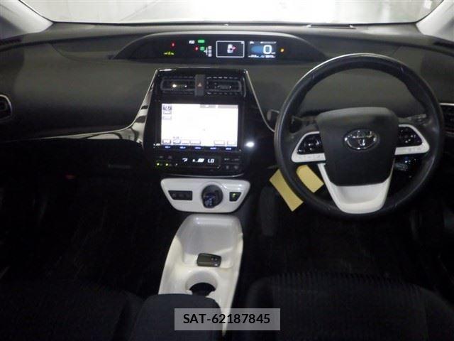 Toyota PRIUS 2016 8734503-3