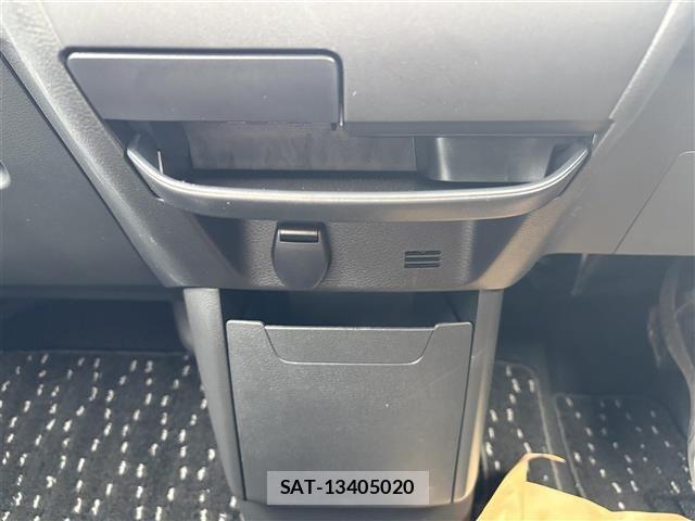 Nissan ROOX 2021 8901375-3