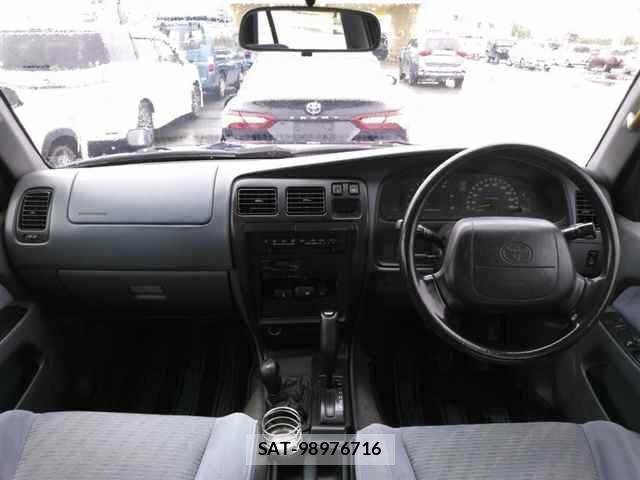 Toyota HILUX SURF 1997 8918210-8