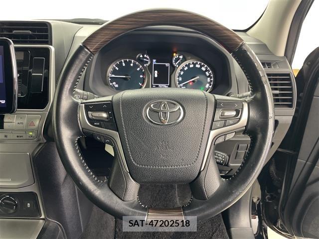 Toyota LAND CRUISER PRADO 2017 8907206-5