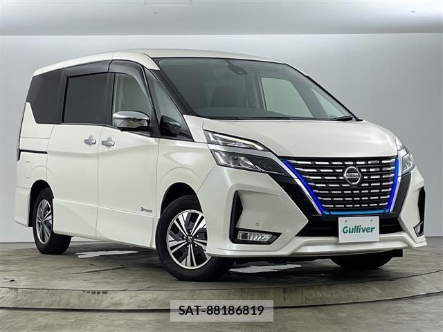 Nissan SERENA 2022 8924664-0