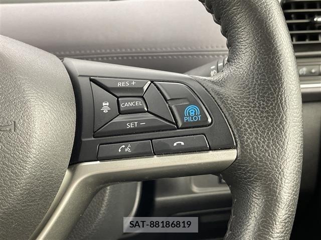 Nissan SERENA 2022 8924664-1