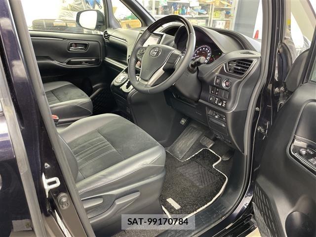 Toyota ESQUIRE 2019 8908709-2