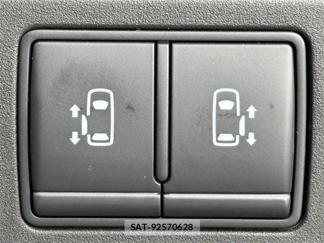 Nissan SERENA 2020 8924681-1