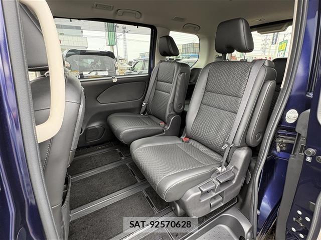 Nissan SERENA 2020 8924681-10