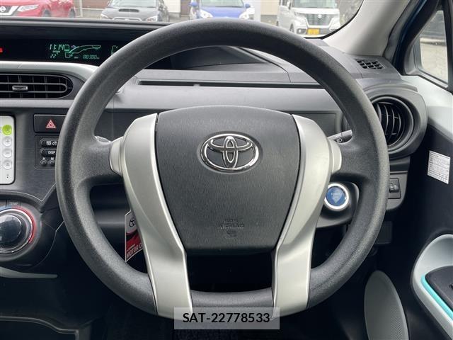 Toyota AQUA 2012 8947190-11