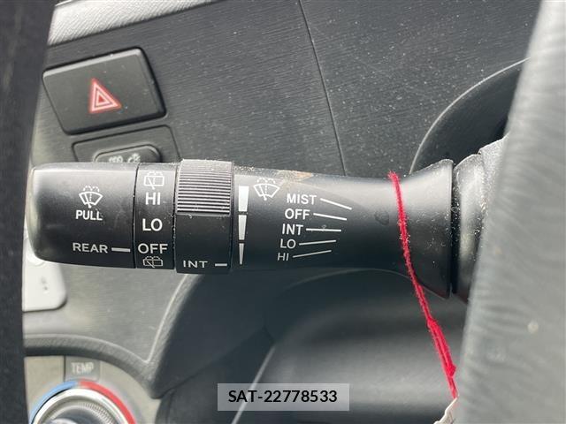 Toyota AQUA 2012 8947190-8