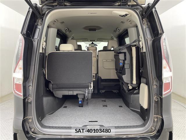 Nissan SERENA 2019 8924714-11