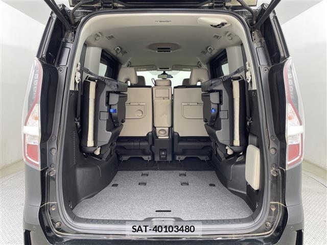 Nissan SERENA 2019 8924714-20