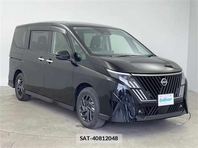 Nissan SERENA 2026 8924715-0