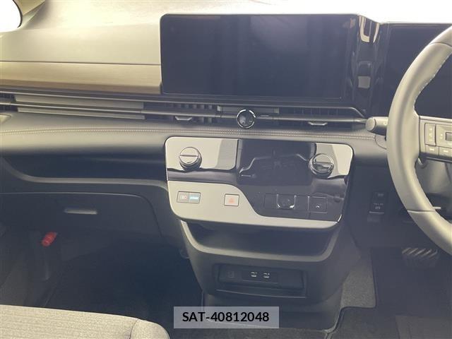 Nissan SERENA 2026 8924715-3